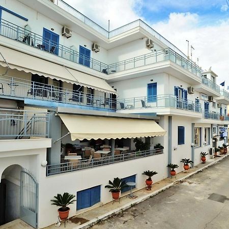 Pergola Hotel อายิโอสนิโกลาโอส ภายนอก รูปภาพ