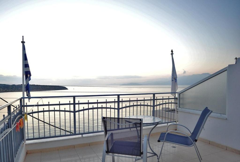 Pergola Hotel อายิโอสนิโกลาโอส ภายนอก รูปภาพ