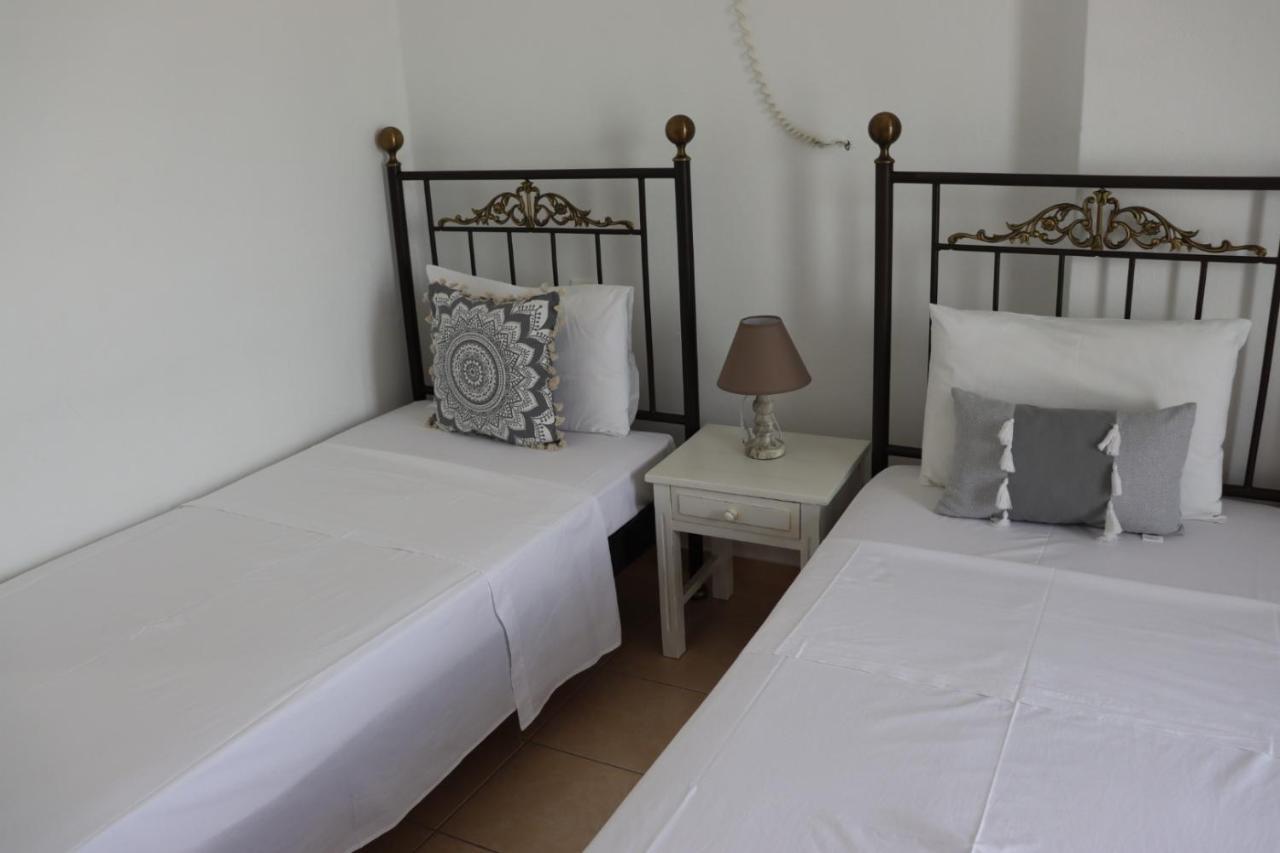 Pergola Hotel อายิโอสนิโกลาโอส ภายนอก รูปภาพ
